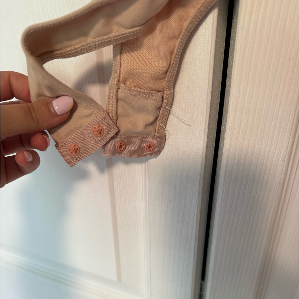 Free people Beige Sleeveless Bodysuit size medium - Picture 4 of 5